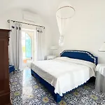 Villa Roccia Blu